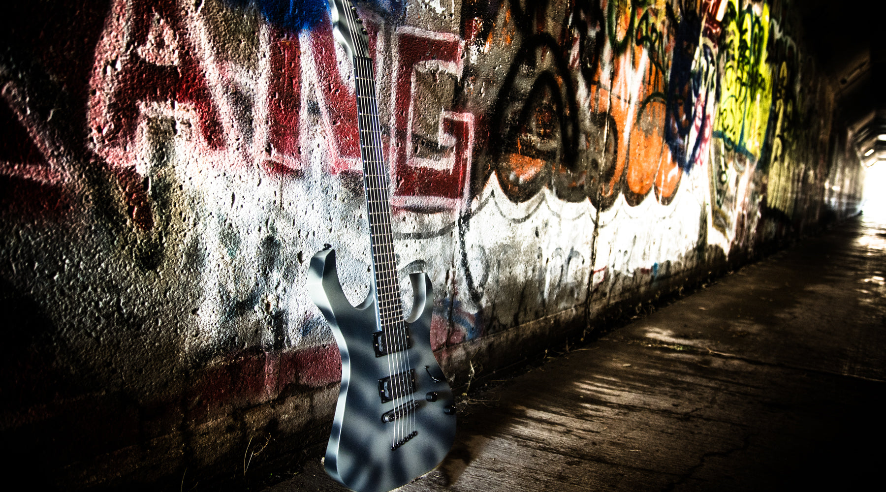 CUSTOM GUITAR ORDER